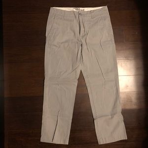 Old Navy Broken-In Khakis 32x32